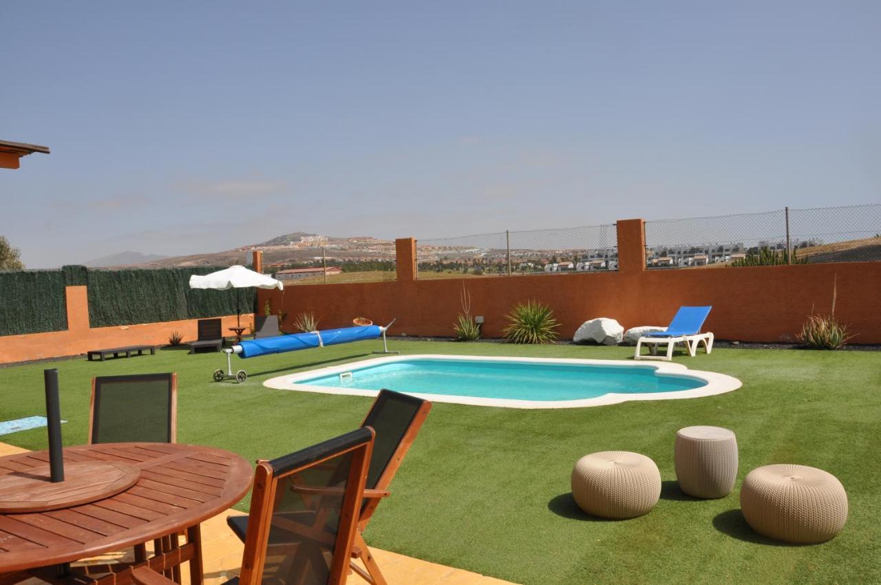 Eco Villa White Suite With Climatized Pool Caleta de Fuste Extérieur photo