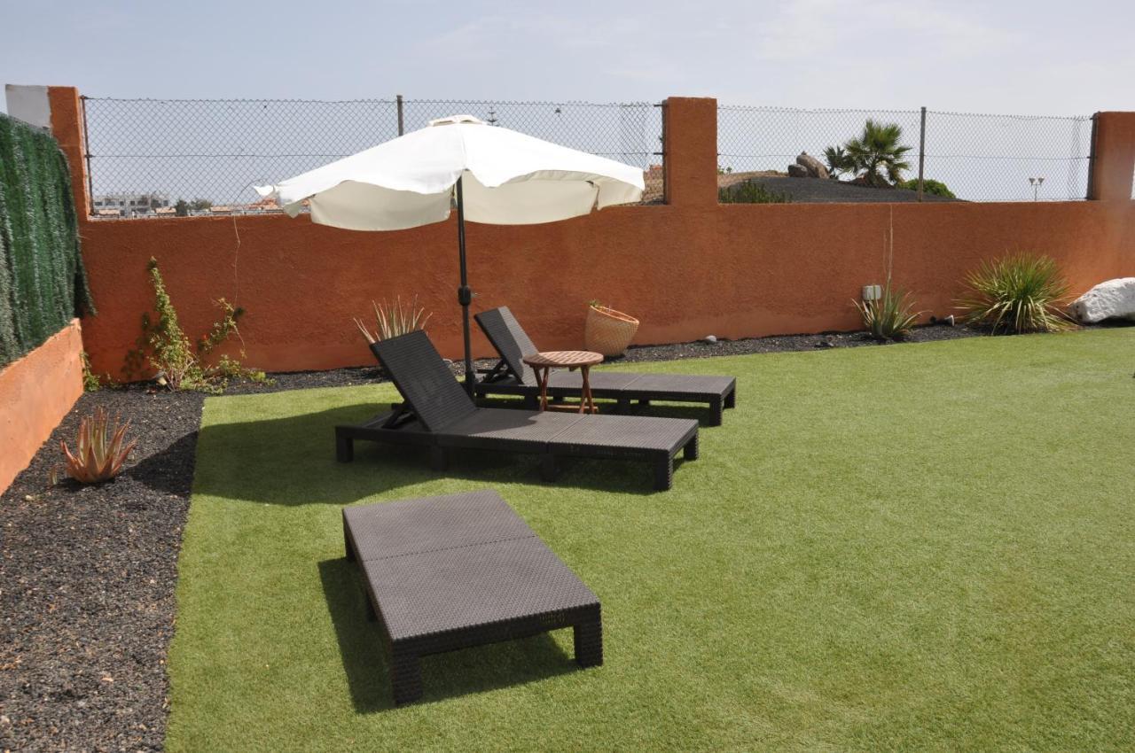 Eco Villa White Suite With Climatized Pool Caleta de Fuste Extérieur photo