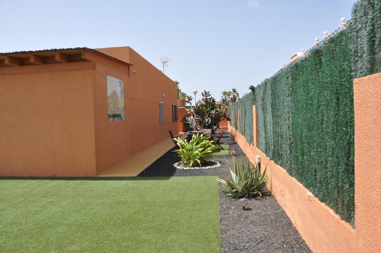 Eco Villa White Suite With Climatized Pool Caleta de Fuste Extérieur photo