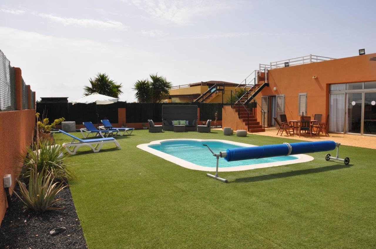 Eco Villa White Suite With Climatized Pool Caleta de Fuste Extérieur photo