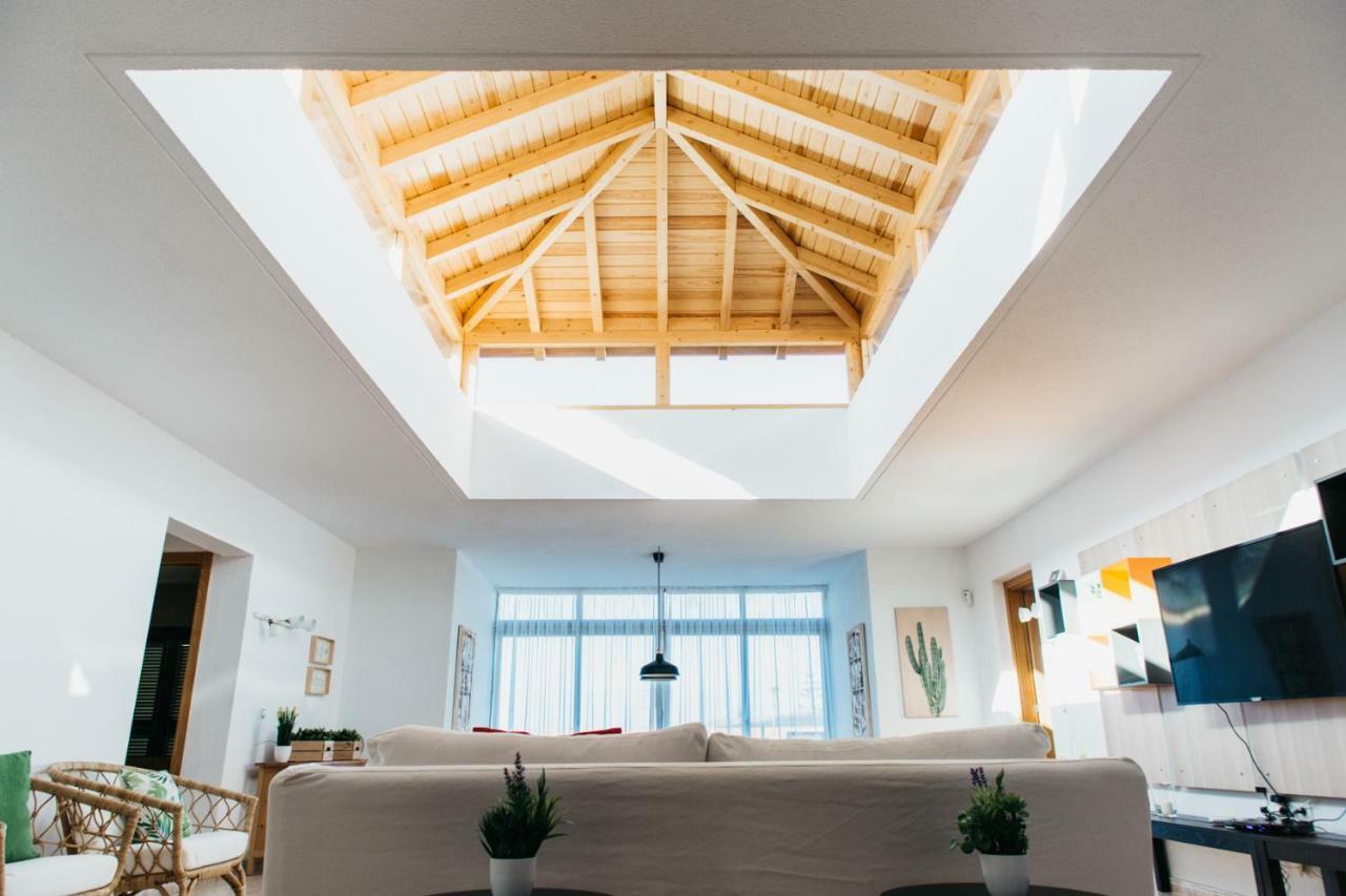 Eco Villa White Suite With Climatized Pool Caleta de Fuste Extérieur photo